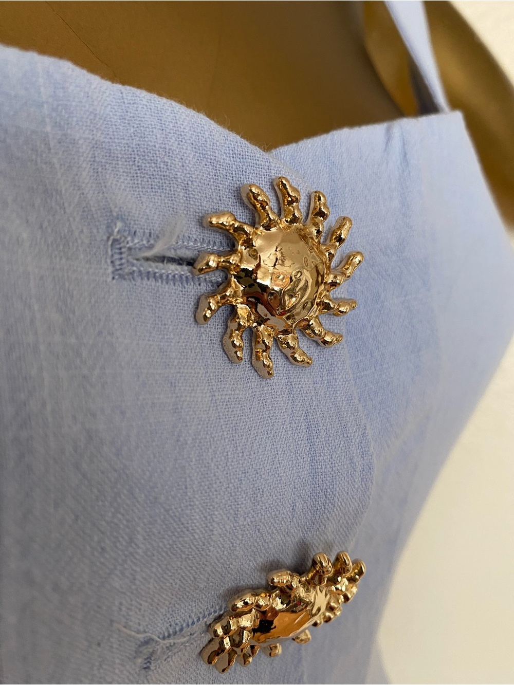 Commense Button Down Peplum Top - Picture 4 of 10